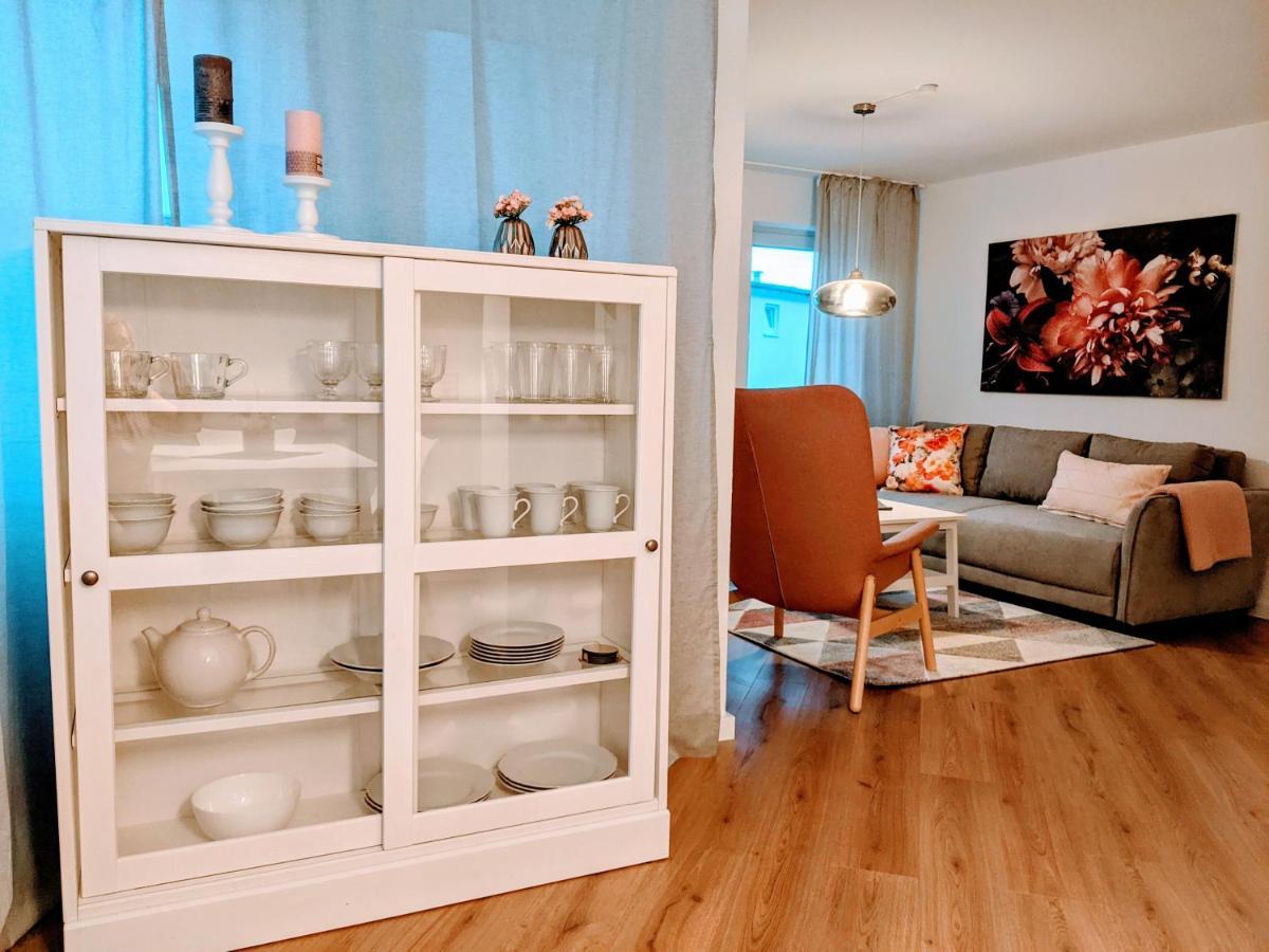 Cozy Apartment With Parking Garage Near Outlet ميتسنغن المظهر الخارجي الصورة