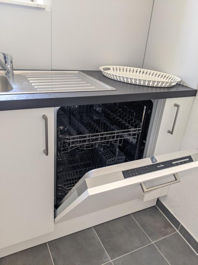 Cozy Apartment With Parking Garage Near Outlet ميتسنغن المظهر الخارجي الصورة