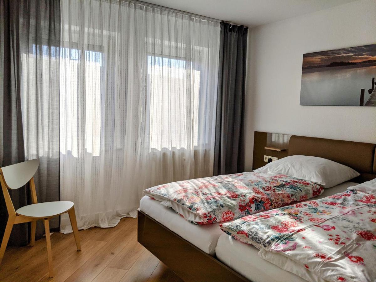 Cozy Apartment With Parking Garage Near Outlet ميتسنغن المظهر الخارجي الصورة